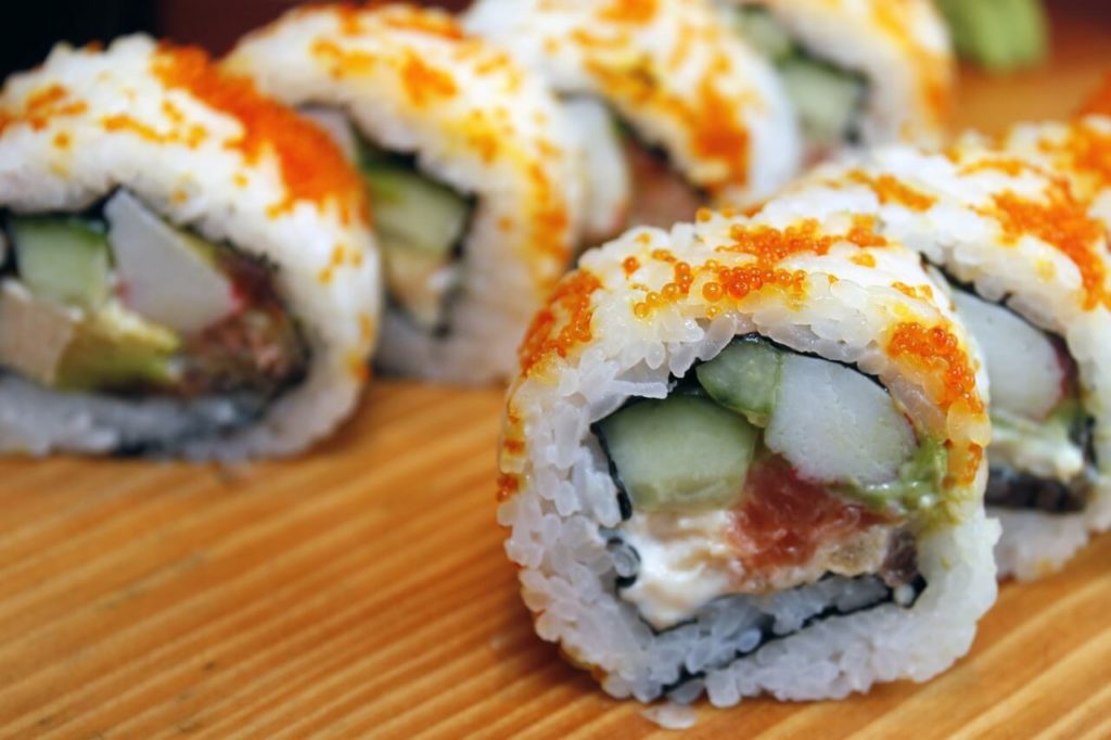 האם סושי באמת נחשב למאכל בריא?